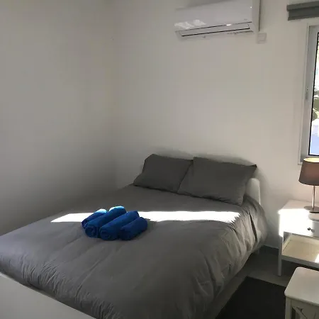 Mariams Cozy One Bedroom